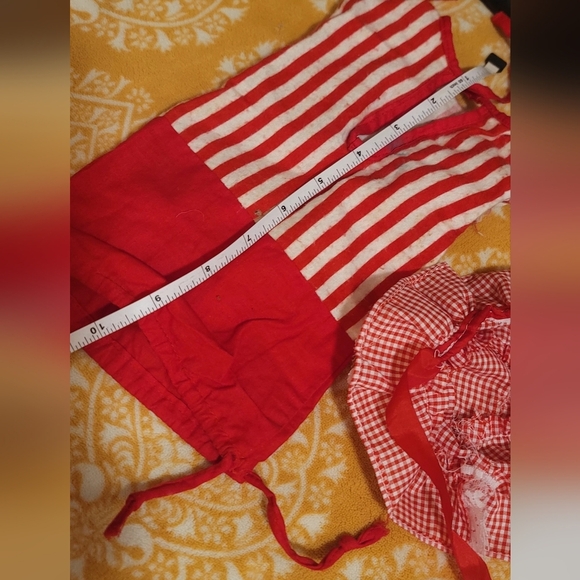 Vintage 60's Doll Dress And Bonnet With Accessories Red And White Checkered - Picture 14 of 16